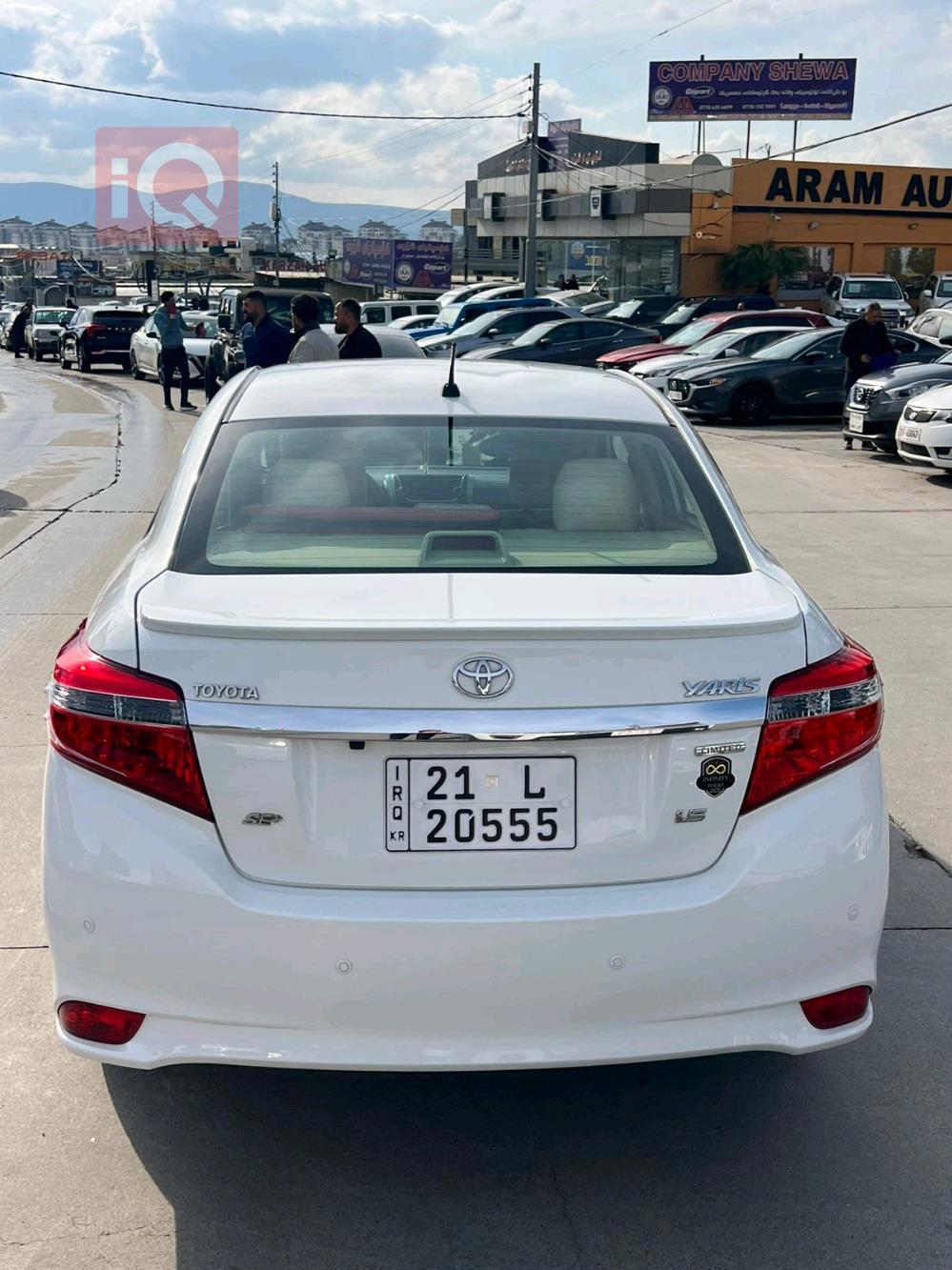 تۆیۆتا یارس